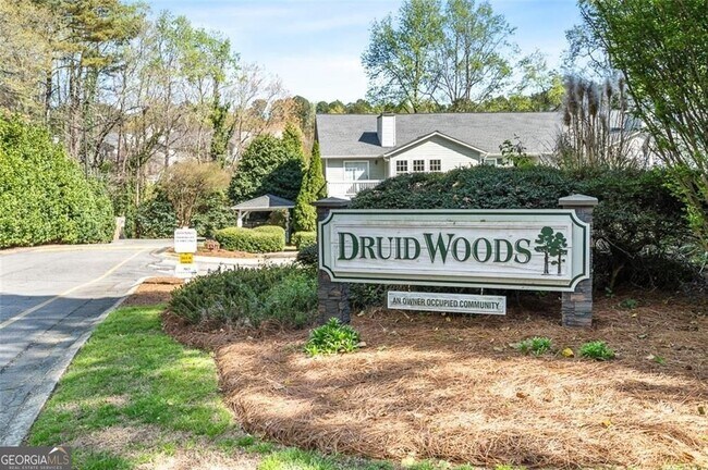 Building Photo - 2045 Brian Way