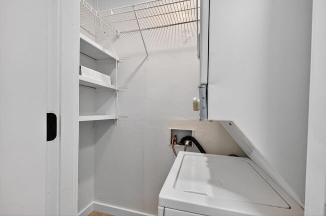 Building Photo - 800 Tropic Blvd