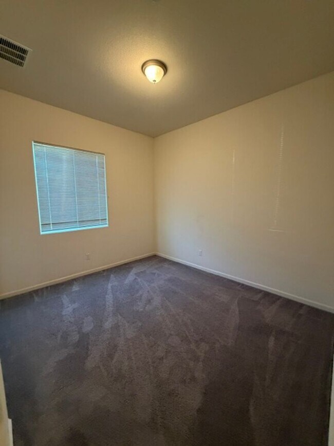 Building Photo - 362 Olivadi Way
