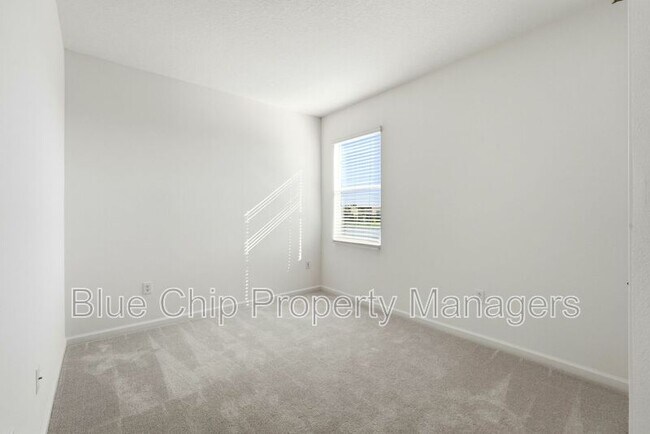 Building Photo - 211 Ballo Dr