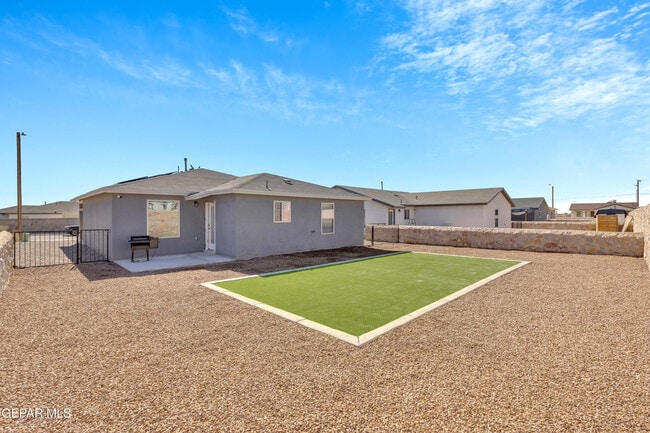 Building Photo - 14557 Desert Poppy Ct