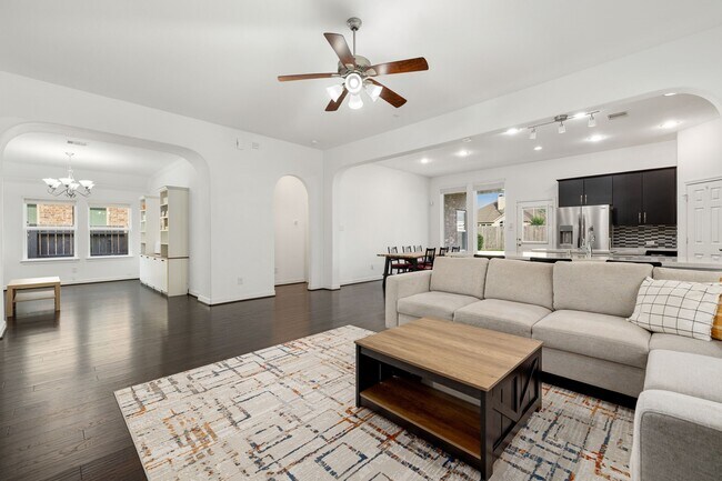 Building Photo - 10507 Angeline Springs Ln