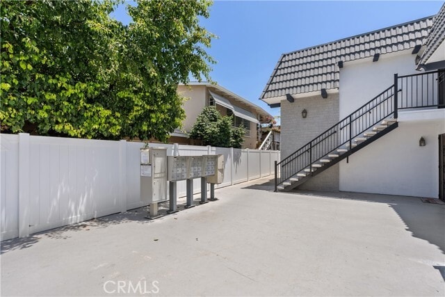 Building Photo - 235 Avenida Lobeiro