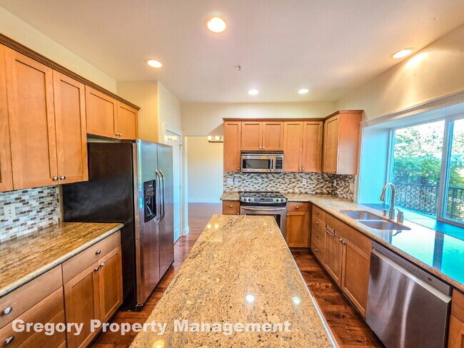 Building Photo - 12026 89th Pl NE