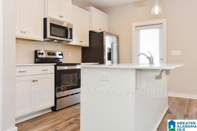 Building Photo - 221 John Harold Dr