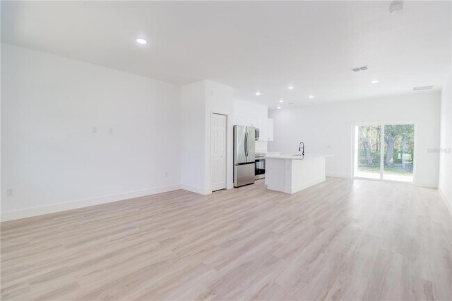 Building Photo - 125 Fisher Way