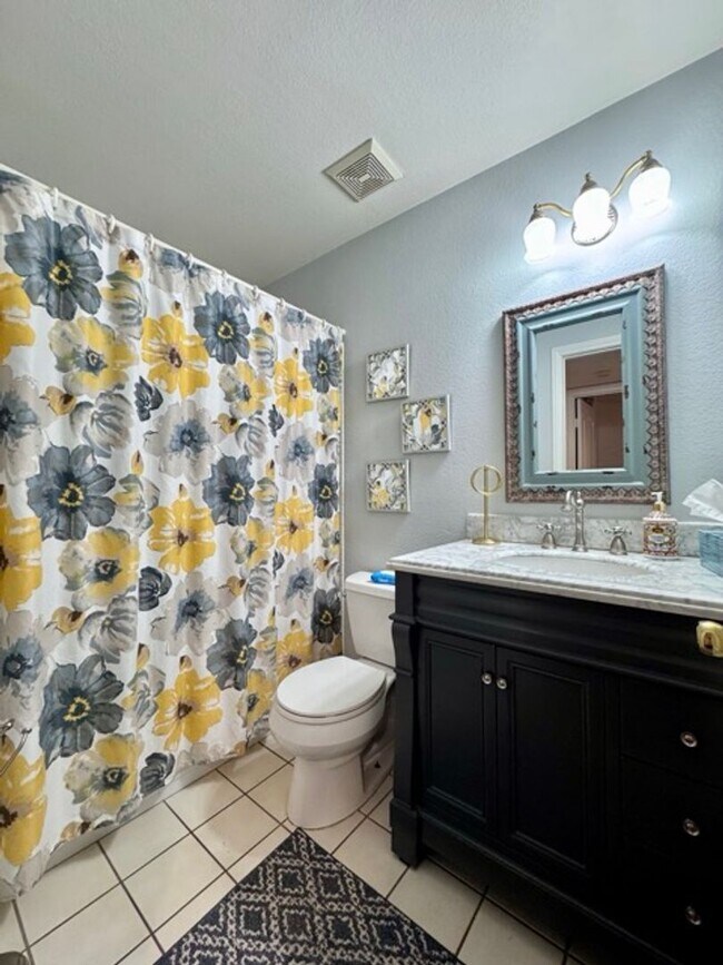 Building Photo - 5 bedroom South Temecula home with a Pool ...