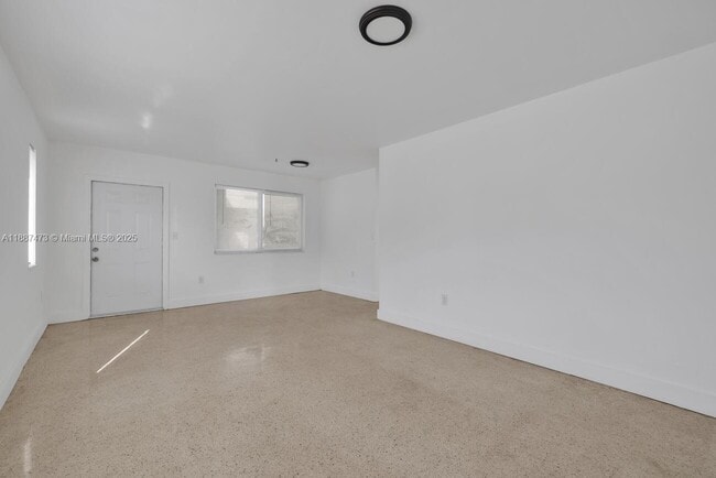 Building Photo - 501 NE 82nd Terrace