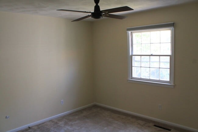 Building Photo - 56th Street Duplex