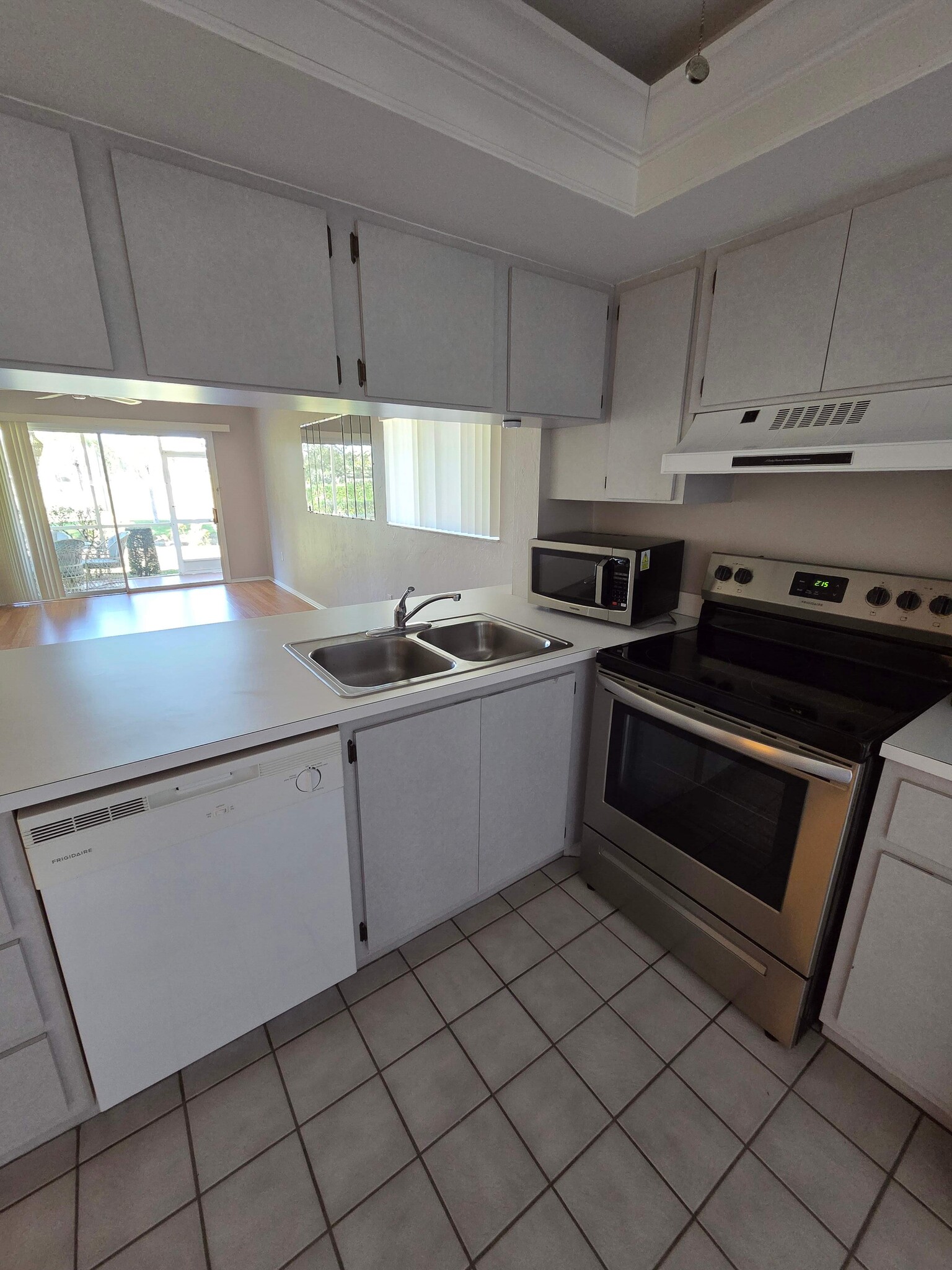 Kitchen - 232 Pebble Beach Blvd