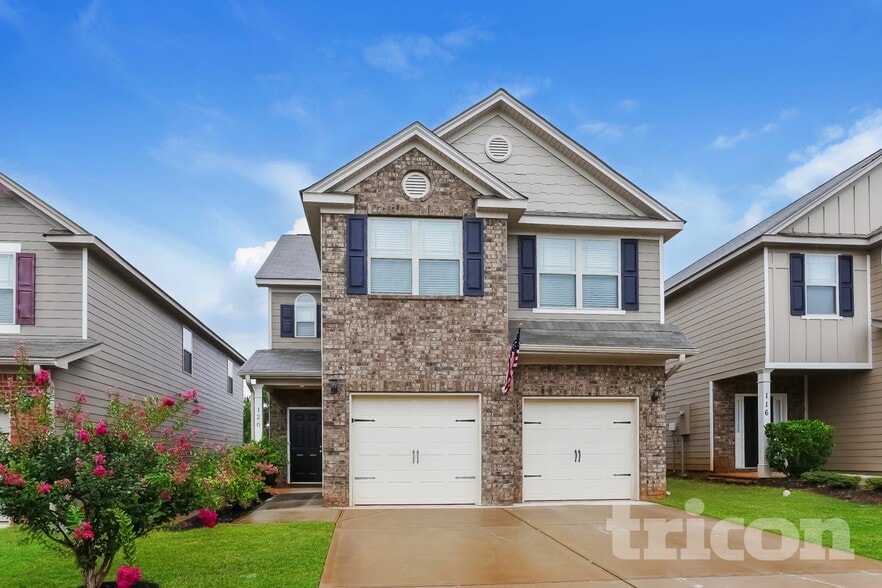 Primary Photo - 120 Leland Ln