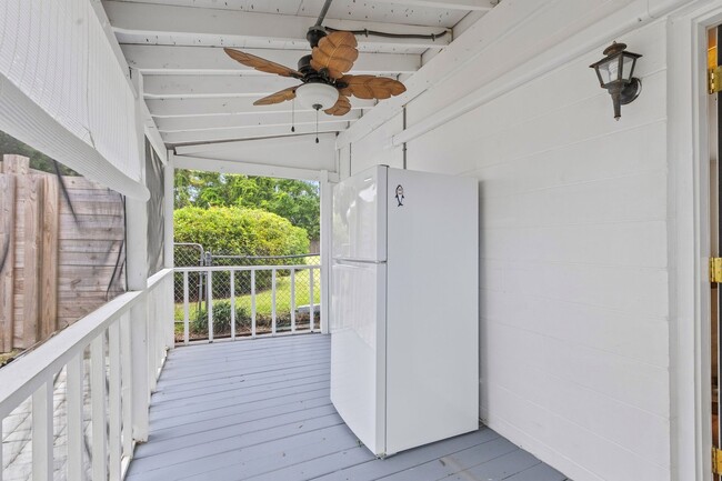Building Photo - South Mount Pleasant Fully Furnished Rental