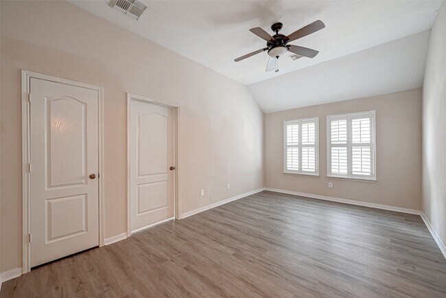 Building Photo - 6923 Grants Hollow Ln