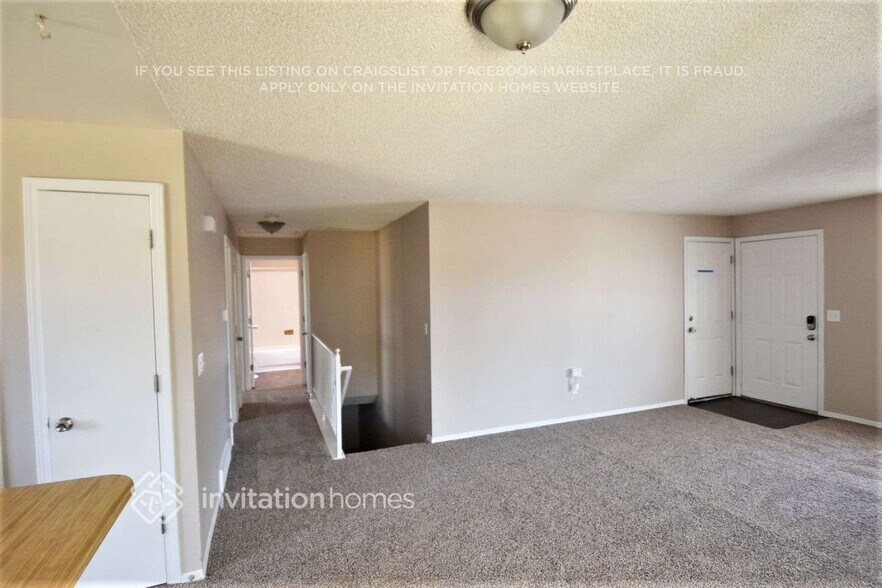 Building Photo - 4751 Carson St
