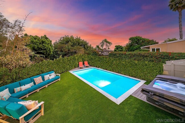 Building Photo - 965 Rosecrans St