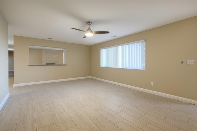 Building Photo - 18261 Sanders Dr