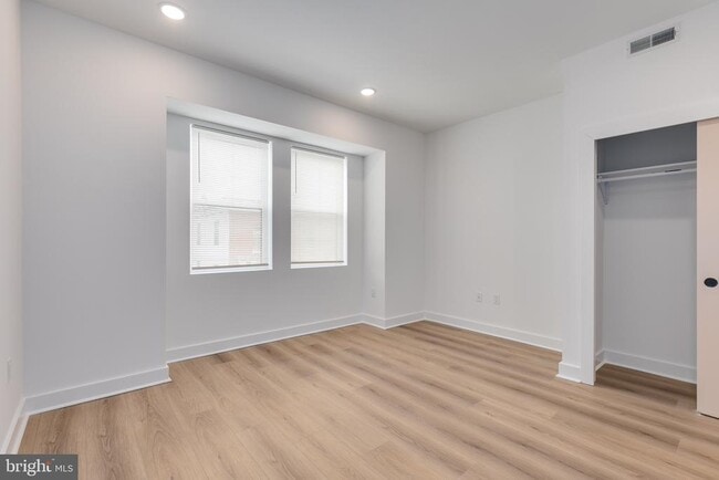 Building Photo - 1634 W Susquehanna Ave