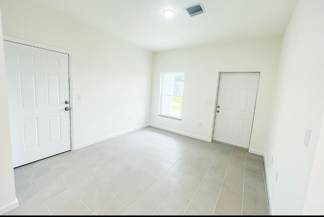 Building Photo - BRAND NEW 2/2/1 SINGLE FAMILY-SW LEHIGH ACRES!!