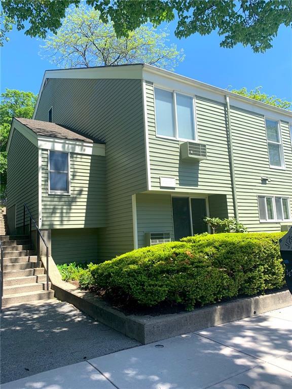 Building Photo - 388 S Main St