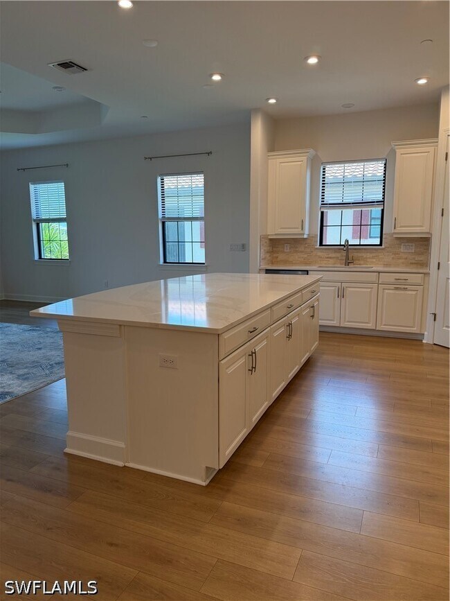 Building Photo - 15257 Zeno Wy