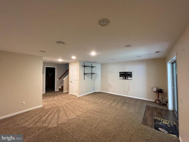 Building Photo - 20908 Pioneer Ridge Terrace