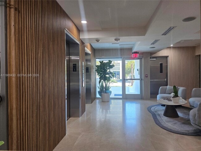 Building Photo - 5880 Collins Ave