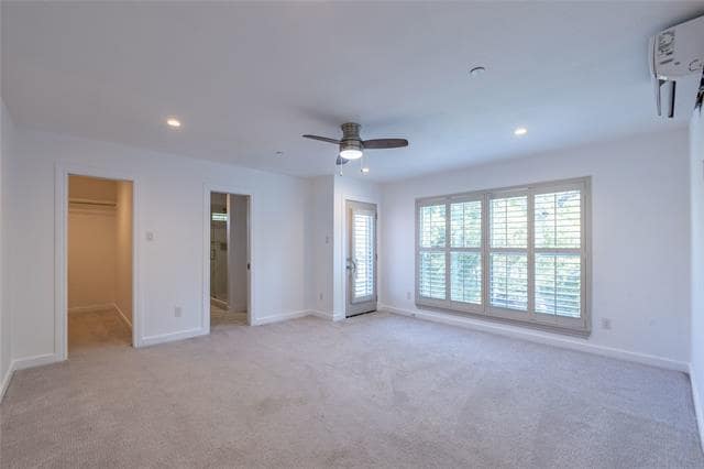 Building Photo - 2134 Lucas Dr