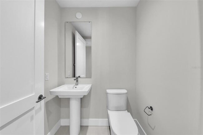 Building Photo - 275 1st Ave S