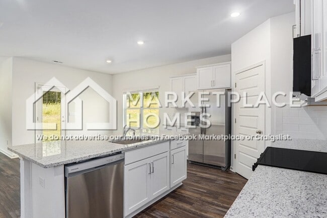 Building Photo - 2032 Gadwall Dr