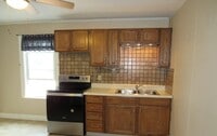 Building Photo - 12 Lindell Ave