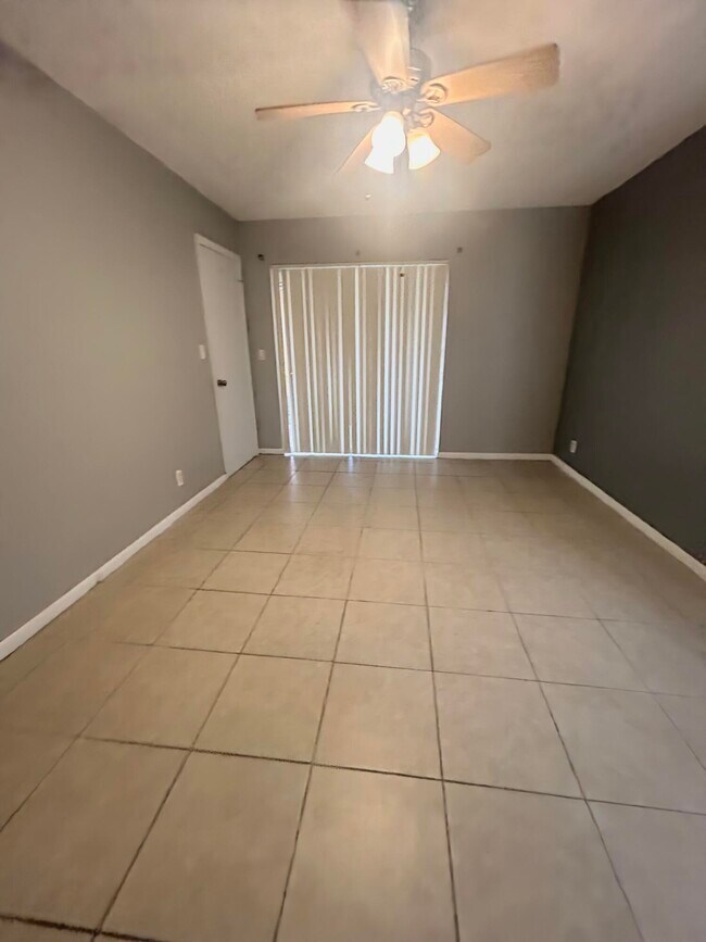 Building Photo - 4181 S 57th Ave