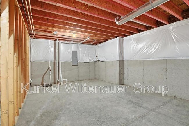 Building Photo - 837 Bushwood Way