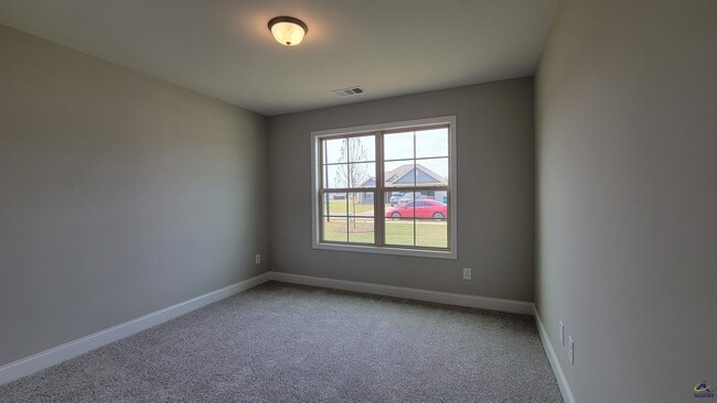 Building Photo - 104 Cassandra Ann Wy