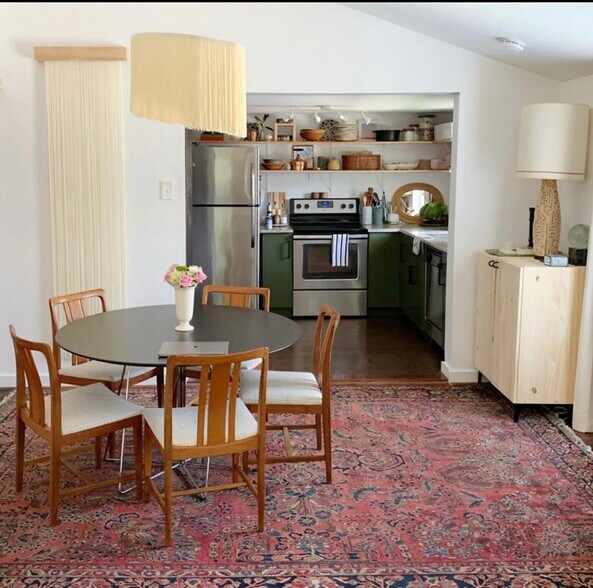 Building Photo - 3112 Elizabeth St