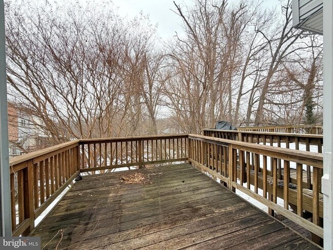 Building Photo - 4805 Cowslip Ct