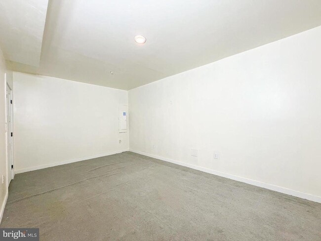 Building Photo - 7026 Cor Crk Wy