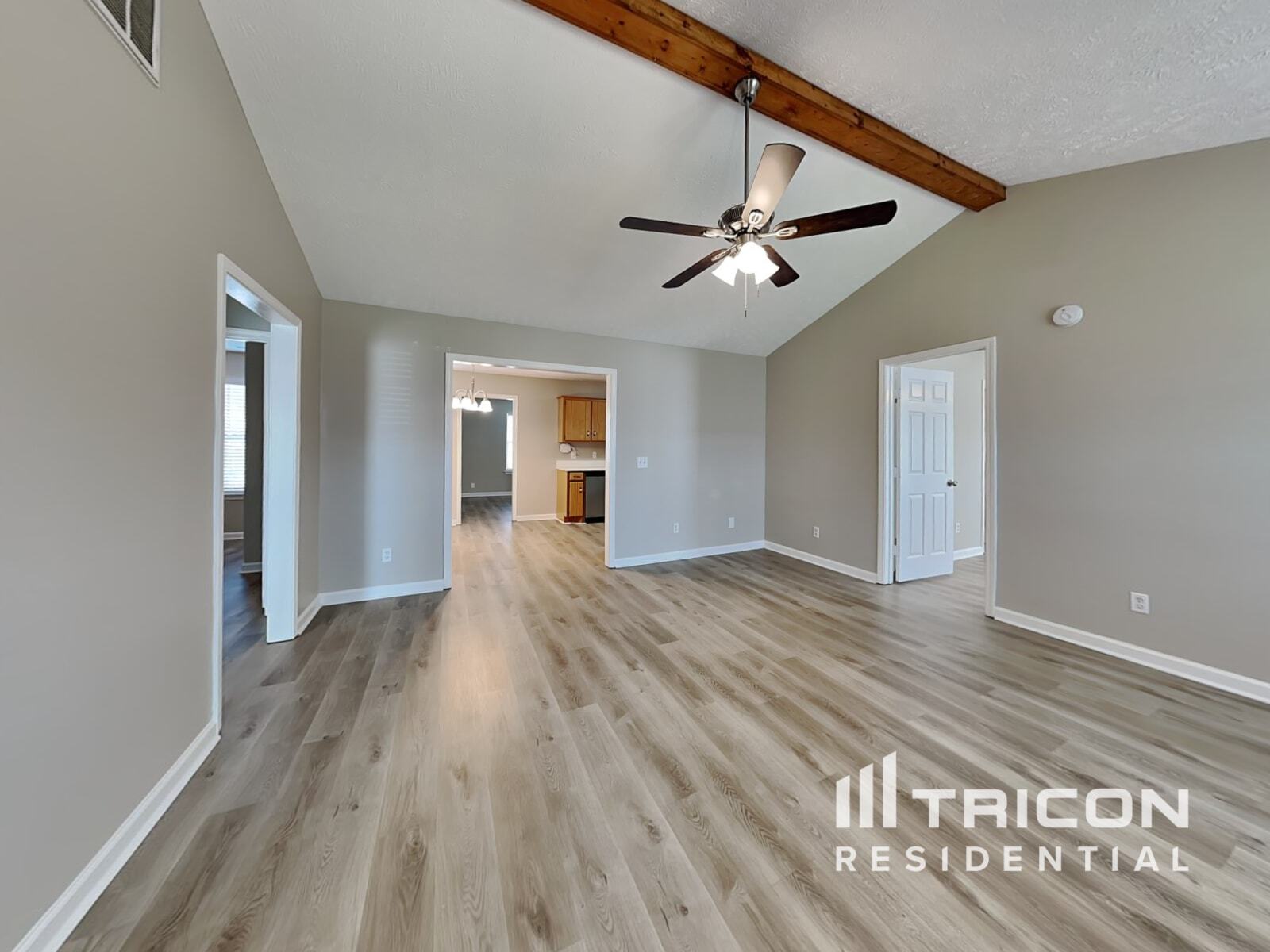 Building Photo - 928 Pin Oak Dr