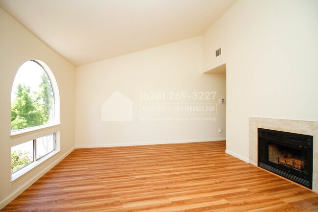 Building Photo - 3739 Clayton Rd