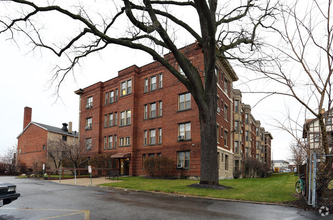 Building Photo - Ontario Apartments