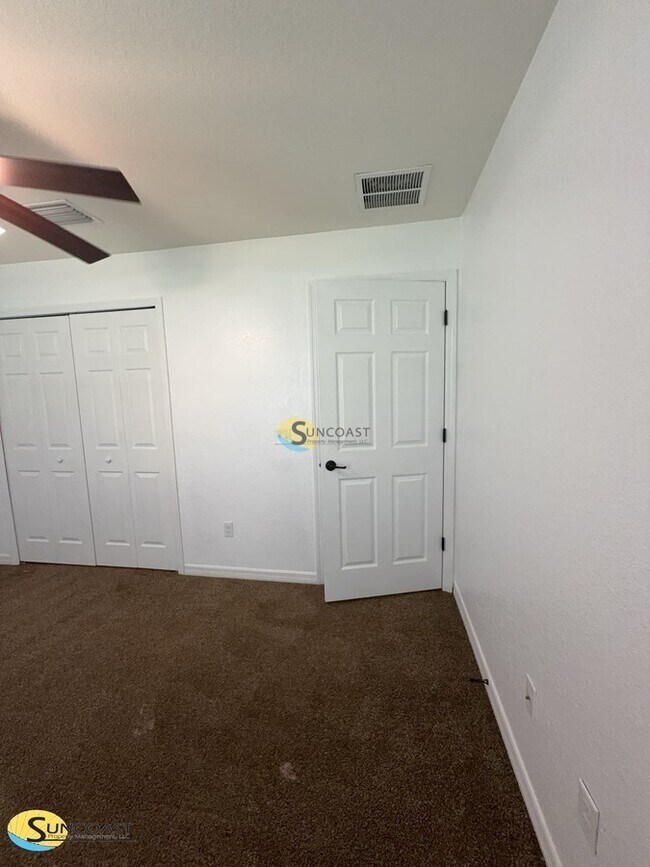 Building Photo - 76 Pine Radial