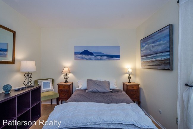 Building Photo - 2 br, 1 bath  - 750 Chorro #15