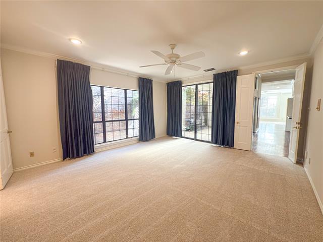 Building Photo - 5991 Lindenshire Ln