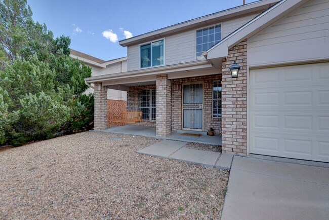 Building Photo - Fully Furnished 3-Bedroom Home Near Petroglyph Monument