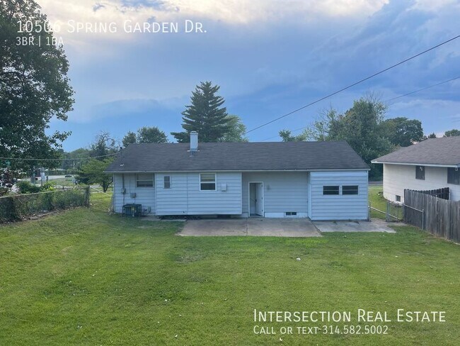 Building Photo - 10506 Spring Garden Dr