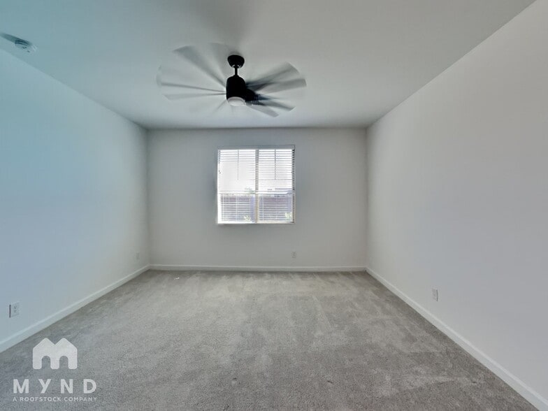 Building Photo - 22719 E Estrella Rd