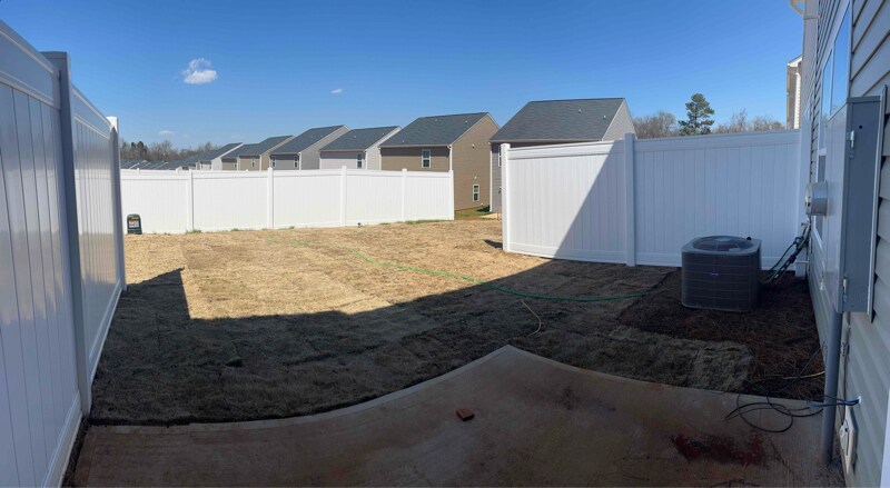 Building Photo - 1911 Frost Dr