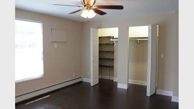 Building Photo - New Meadows