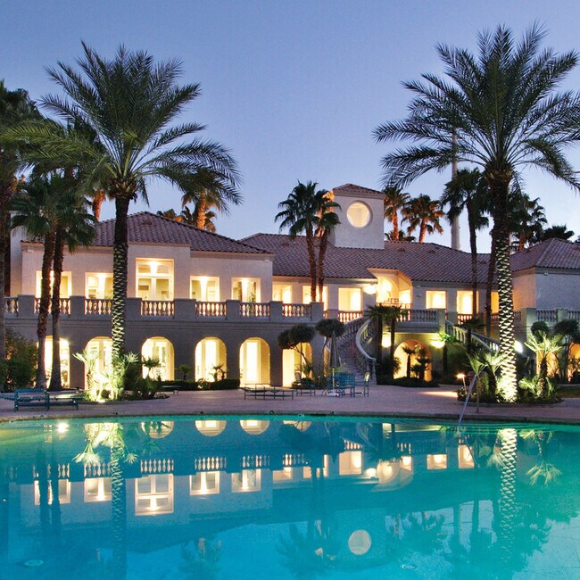 Building Photo - Meridian - Unfurnished 1 Bed|1 Bath Luxury Condo with Main Pool View.