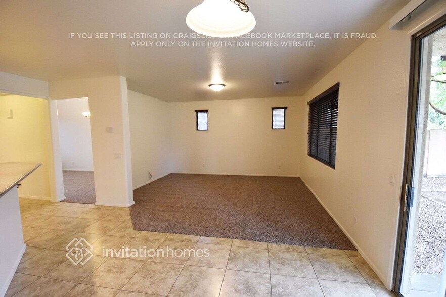 Building Photo - 19335 E Canary Way