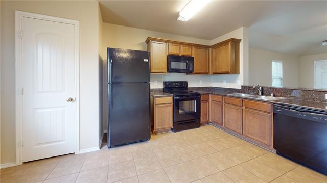 Building Photo - 471 Harding Ln